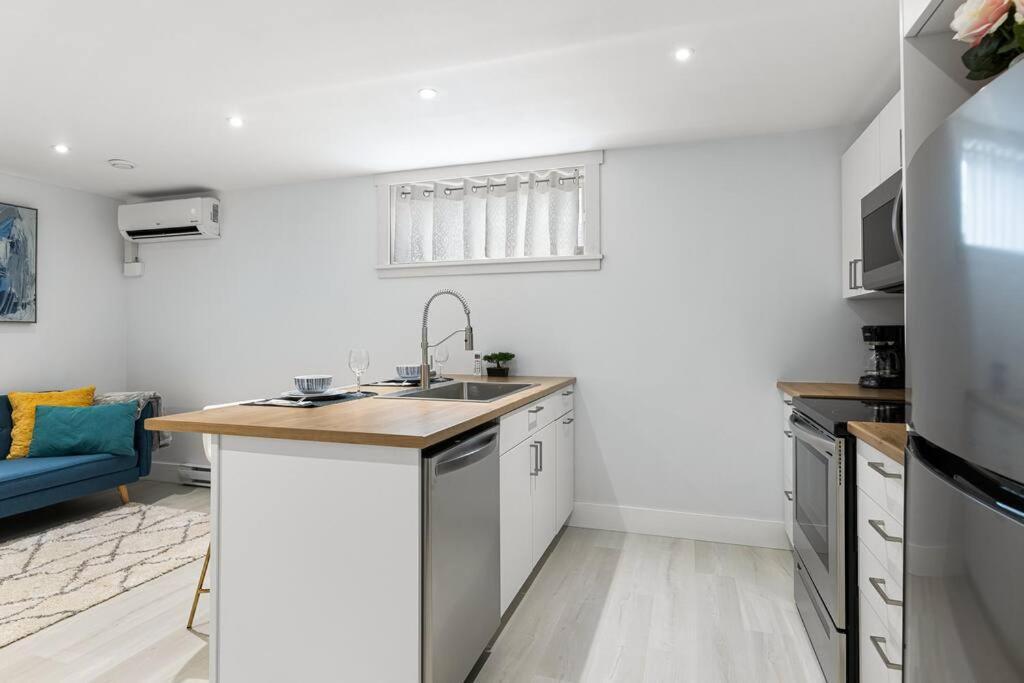 מונקטון Beautiful 1 Bedroom Apartment - Private Entrance מראה חיצוני תמונה